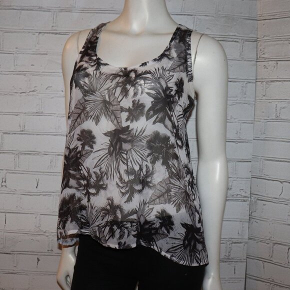 🌫️🤍 BONGO Sheer Tank · Size M · Light & Layerable - Picture 1 of 5